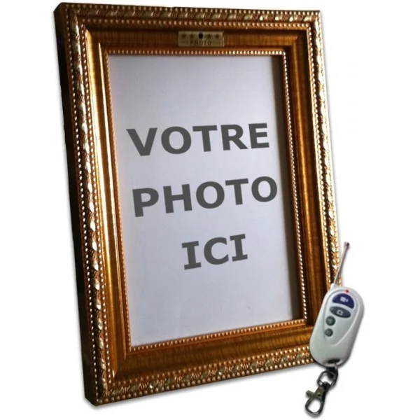 Cadre photo avec caméra espion intégrée